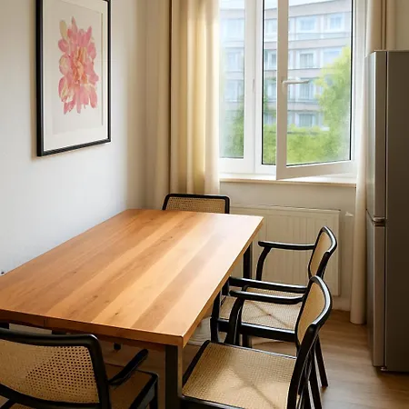 شقة Ideal Fuer Monteure 3 Mit Kueche, Waschmaschine, Bad, Wifi, Flat Tv Usw Halle (Saale)
