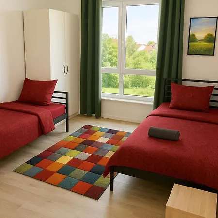 شقة Ideal Fuer Monteure 3 Mit Kueche, Waschmaschine, Bad, Wifi, Flat Tv Usw *